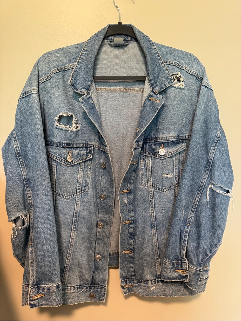 H&M oversized Distressed Denim Jacket